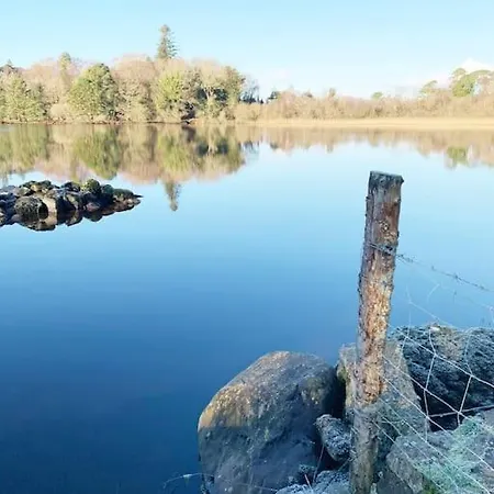 Kerry Lakeside Retreat - Luxury, Tranquility, And Wellness *