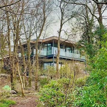 Kerry Lakeside Retreat - Luxury, Tranquility, And Wellness Villa