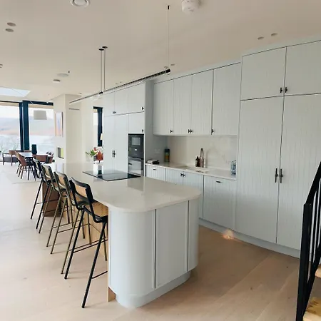 Villa Kerry Lakeside Retreat - Luxury, Tranquility, And Wellness Killorglin