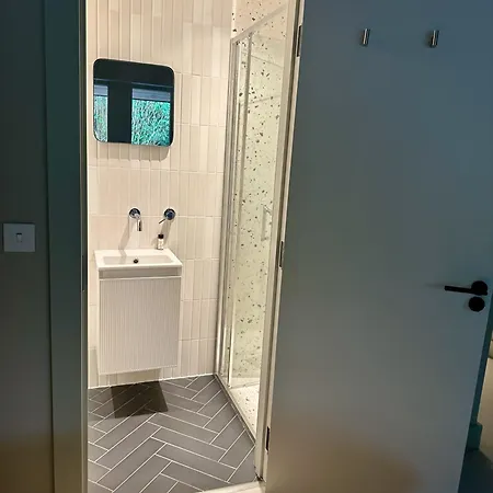 Kerry Lakeside Retreat - Luxury, Tranquility, And Wellness Βίλα
